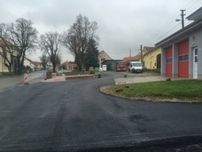 Rekonstrukce chodniku obec Nova Ves pod Plesi 201503_201610 a.JPG